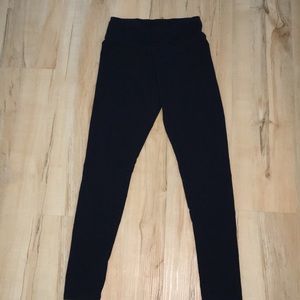 black leggings